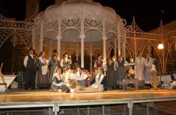 Luglio 2007: Gallipoli (LE), spettacolo coro