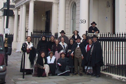 2006, Londra, davanti all'Istituto Italiano di Cultura