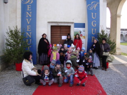 15 Dicembre 2009, uscita didattica con la Scuola dell'Infanzia di Turriaco alla I Rassegna dell'Arte Presepiale a Villa Manin di Passariano (Codroipo, UD)